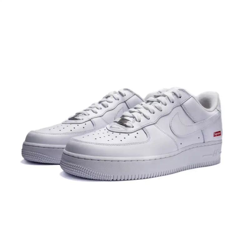 Nike Air Force 1 X Supreme