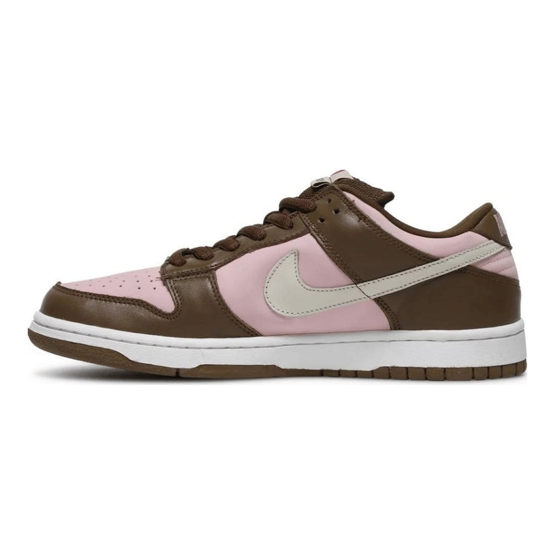 Nike SB Dunk Low Stussy Cherry