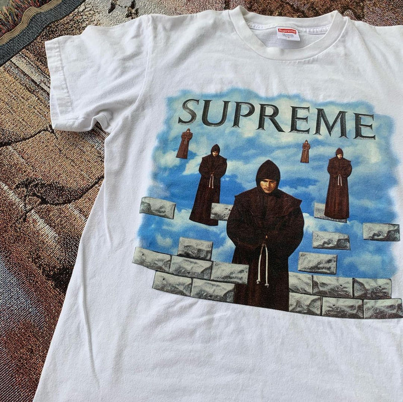 Camiseta Levitation Crew Supreme